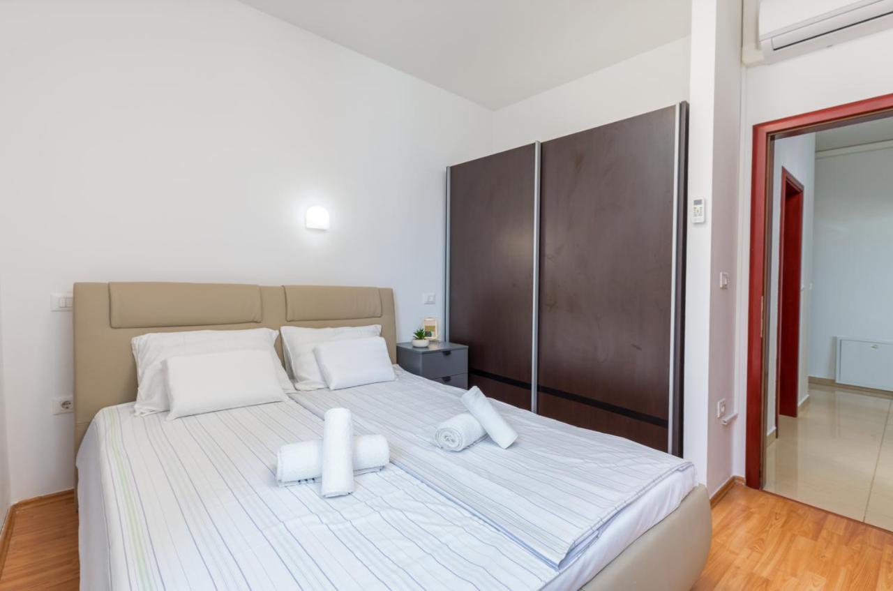 Apartment Augusto - Sea View Pula Ngoại thất bức ảnh