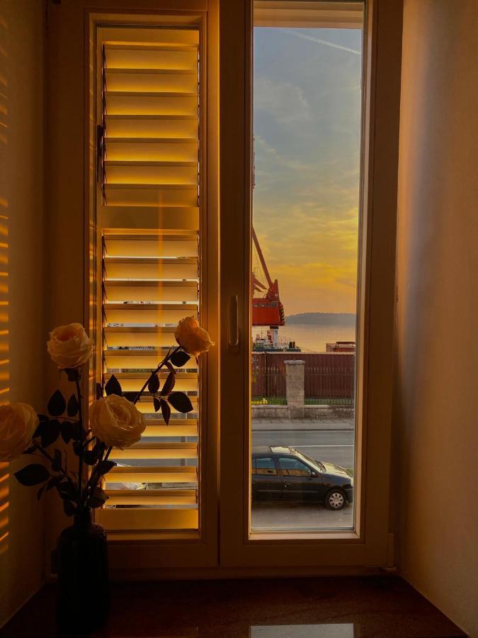 Apartment Augusto - Sea View Pula Ngoại thất bức ảnh
